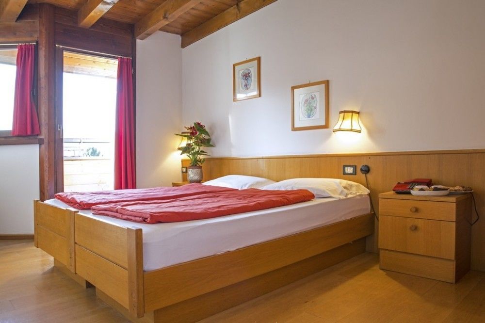 Hotel San Valier カヴァレーゼ エクステリア 写真